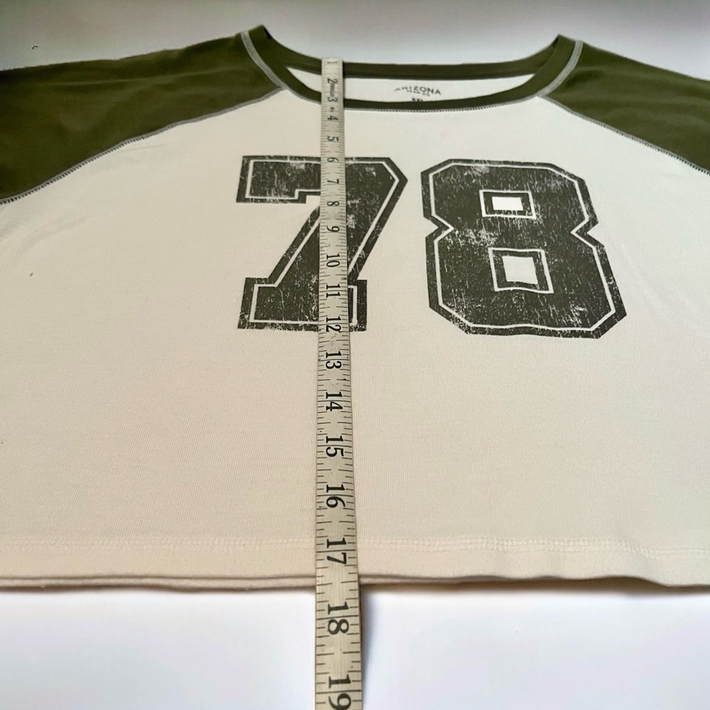 ARIZONA Women’s Green Varsity Crop Top Sporty T-Shirt - Picture 8 of 8